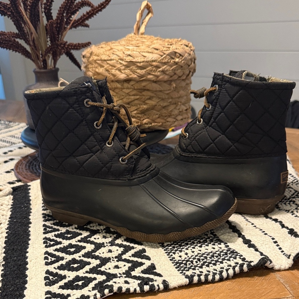 Sperry Black Quilted Boots